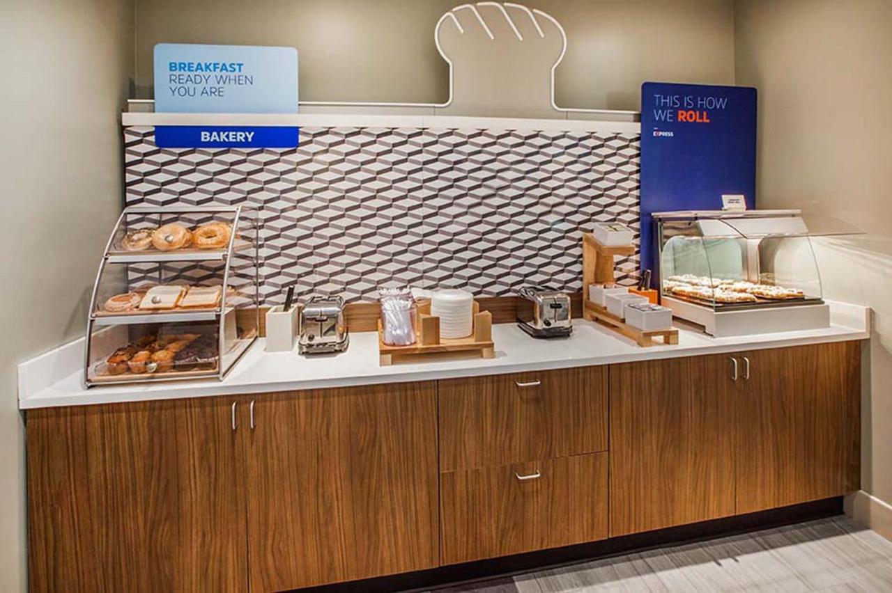 Holiday Inn Express Knoxville-Strawberry Plains By Ihg Zewnętrze zdjęcie